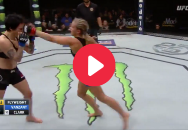 UFC Fighter Breaks Her Arm, Somehow Keeps Fighting