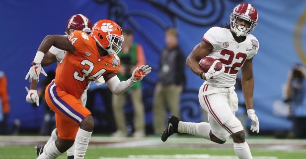 ESPN analyst calls one former five-star RB an “Adrian Peterson type of player”