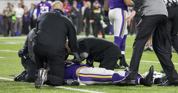 Pro Bowler somehow not fined by the league after knocking a Vikings player out of the game