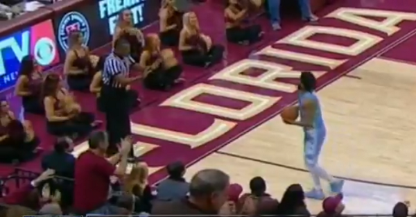 Ref does the most disrespectful thing despite UNC player just wanting to ask him a question