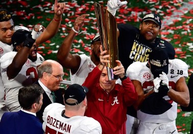 The final AP Poll of the season is out, and Alabama is not the unanimous No. 1 team