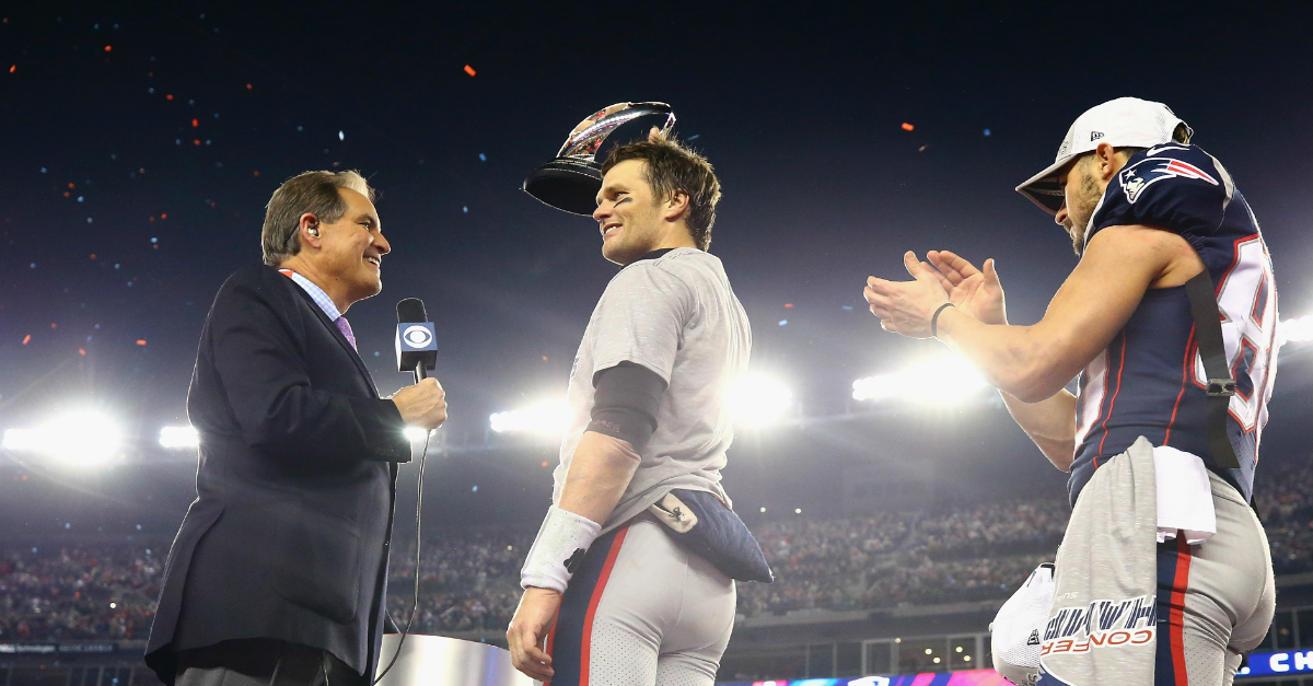 Boston News Station Posts News Of Patriots Super Bowl Berth, Uses Photo Of Aaron  Hernandez