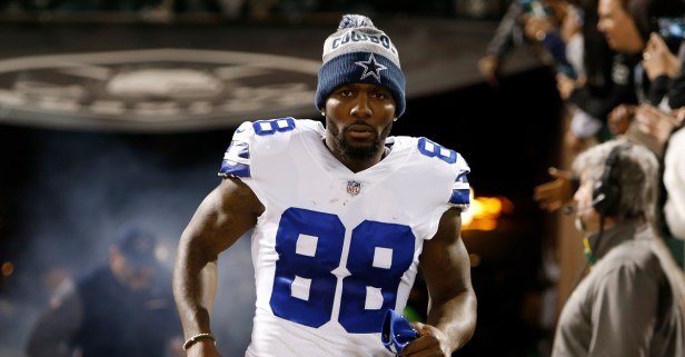 After calling him a distraction, Cowboys EVP gives cryptic statement on Dez Bryant’s contract