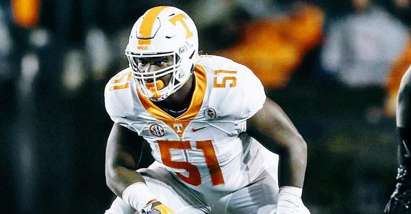 Freshman All-American reportedly to set miss all of Vols’ spring practice with injury