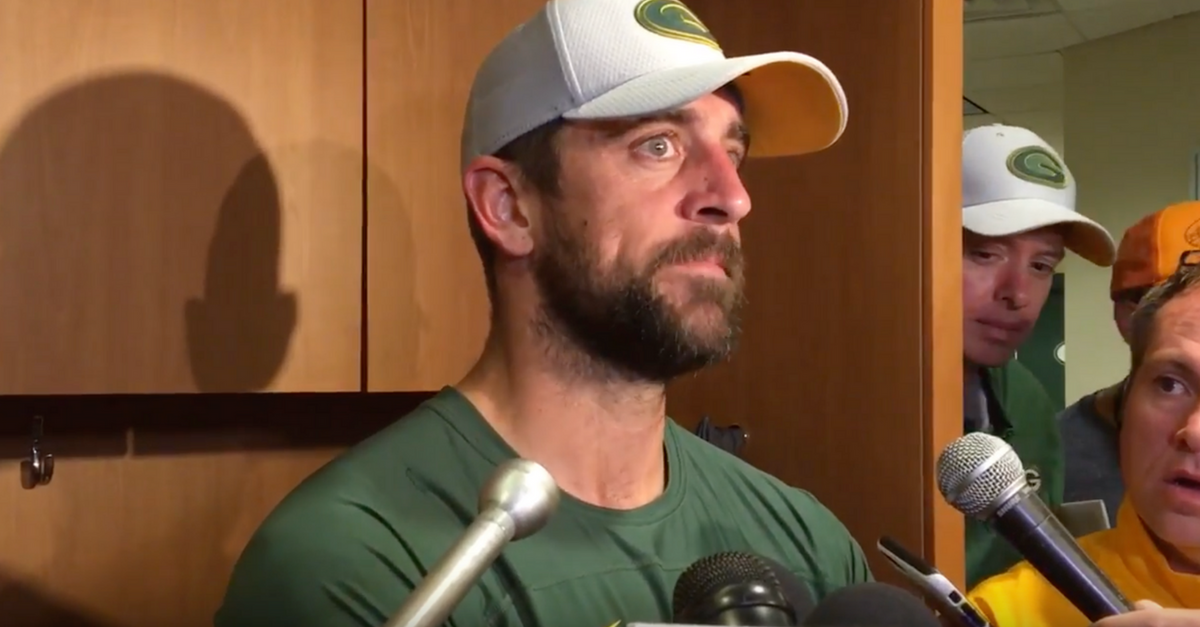 Aaron Rodgers Calls Out WRs