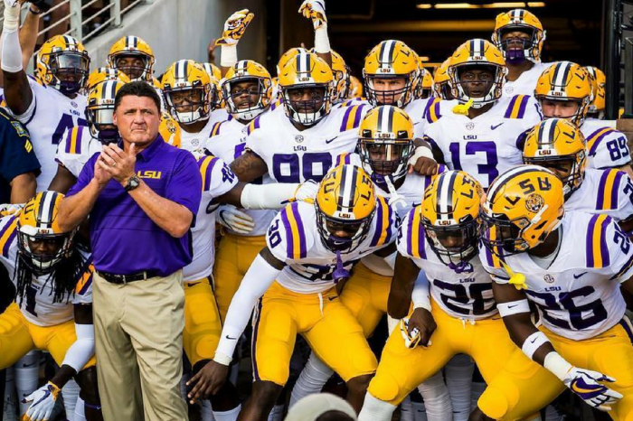 LSU’s Suspensions, Transfers and Unrest Lead to Players-Only Meeting