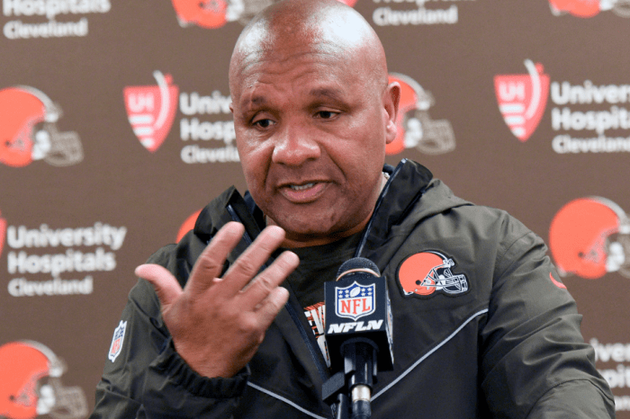 Browns Completely Implode, Fire Both Hue Jackson and Todd Haley