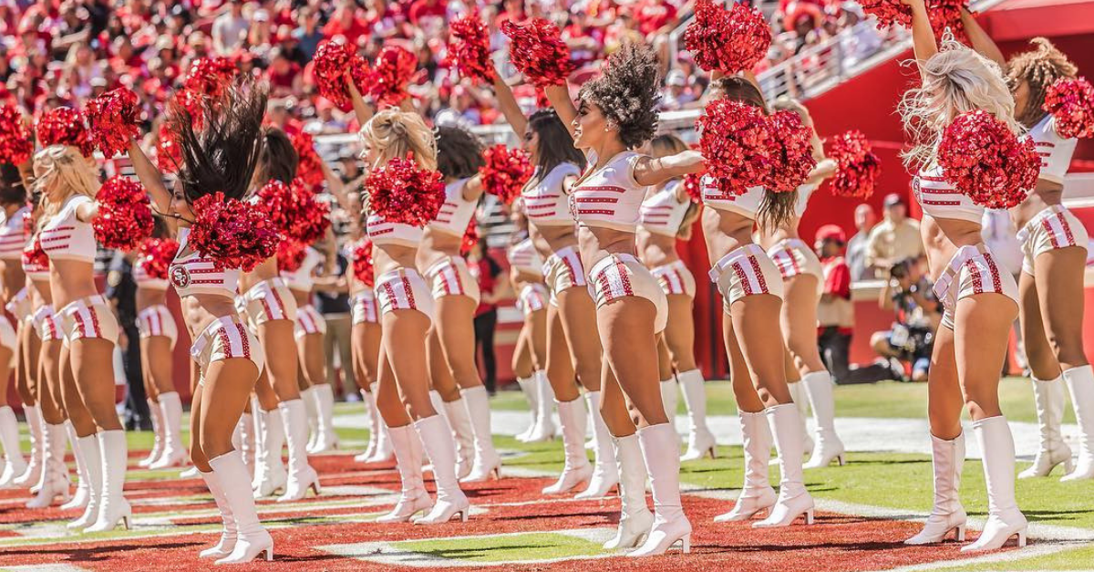 It Started at QB, Now a 49ers Cheerleader Kneeled During the National Anthem