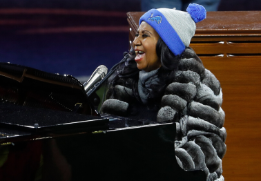 The Best National Anthem Performances on Thanksgiving Day
