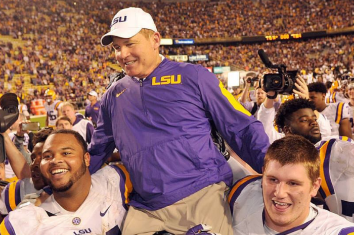 Report: Les Miles Finalizing Deal for Next Head Coaching Job in the Big 12