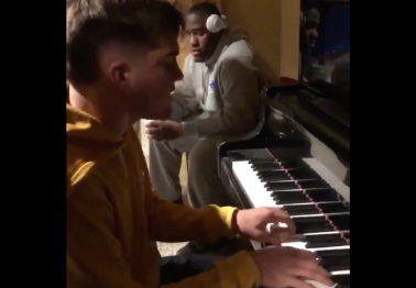 WATCH: Georgia QB Commit Can Play the Piano Like Nobody?s Business