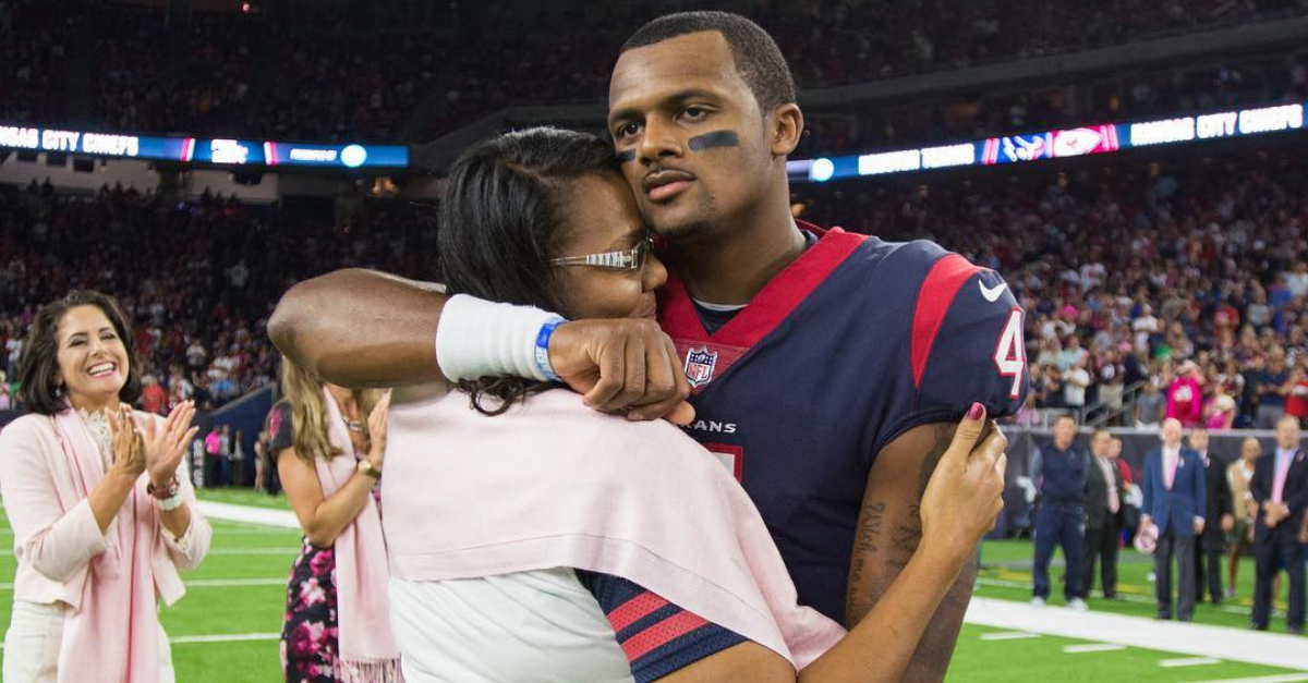 Houston Texans rookie QB Deshaun Watson bought his mom a new