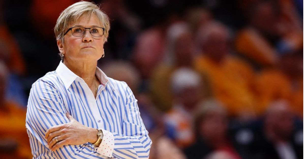 What's Up with the Lady Vols? A Ghost Keeps Haunting Them - FanBuzz