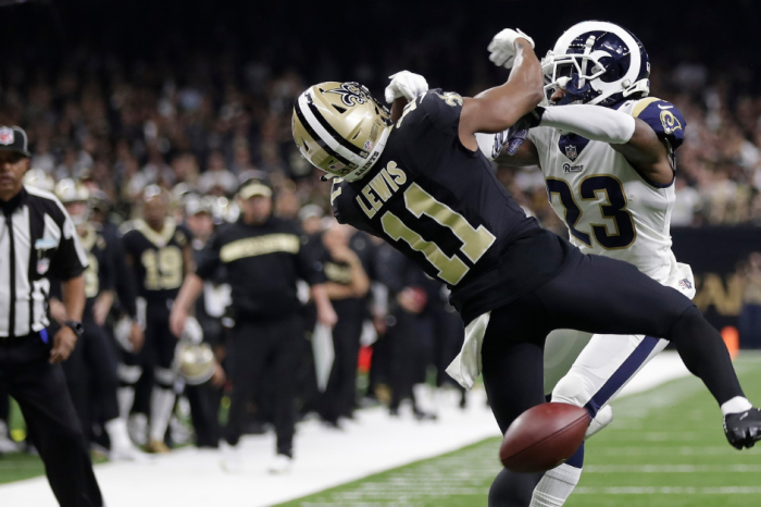 NFL to Consider Expanding Replay Reviews After NFC Championship’s Blown Call