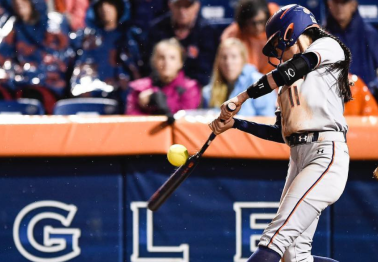 Auburn's Casey McCrackin Leads Tigers to with Her Bat, Sharp Eye