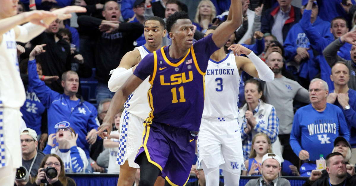 LSU Beats Kentucky at the Buzzer, But 2 Blown Calls Overshadow the Win