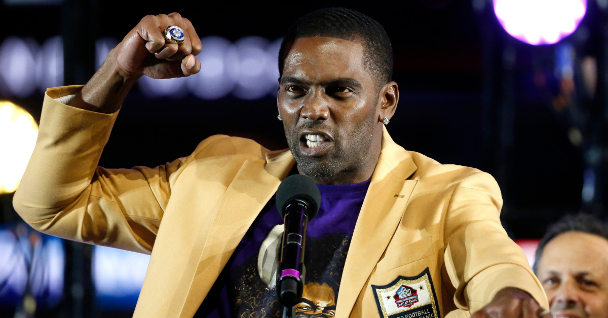 Randy Moss Returns to Minnesota, Where He Insulted Deli - The New York Times