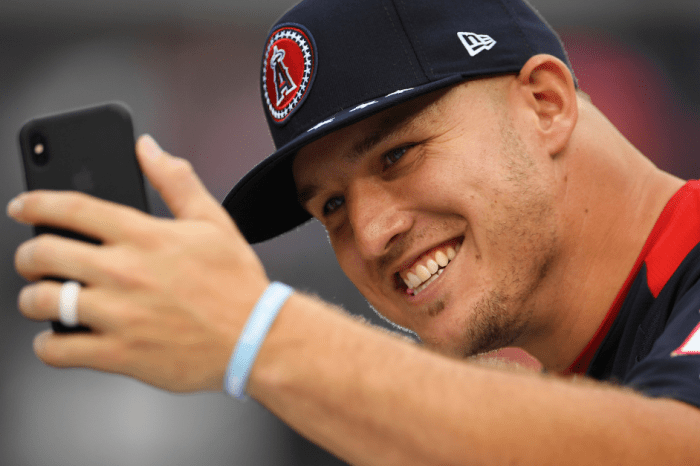 Move Over, Bryce Harper: Mike Trout is the Real King of Sports Cash