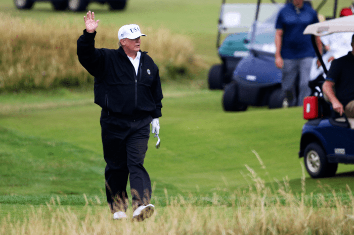 Donald Trump Cheats at Golf, and Now There’s a Book About It