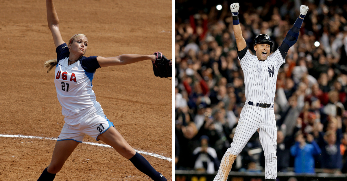 Бейсбол 6 букв. Softball Baseball difference. Softball vs Baseball Ball.