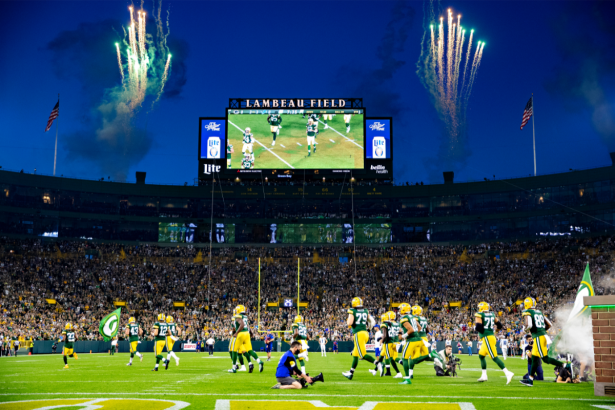 All 30 NFL Stadiums, Ranked From Best to Worst