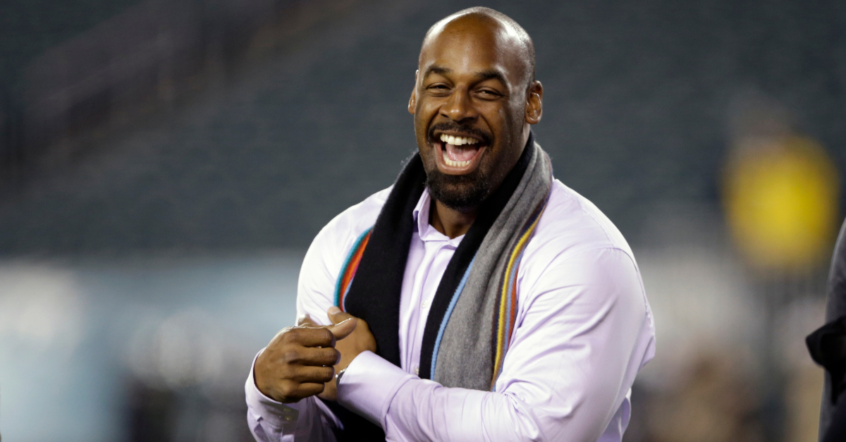 Donovan McNabb believes he should 'Absolutely' still be the