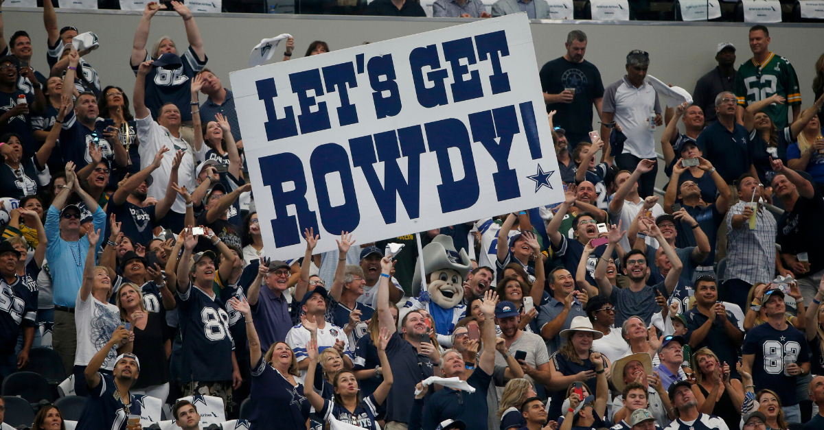 Survey: Dallas Cowboys have most band-wagon fans