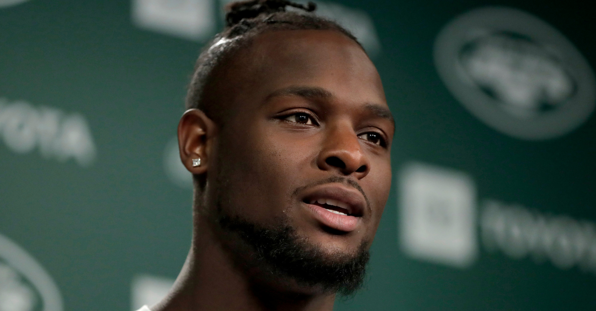 Le’Veon Bell’s Girlfriends Steal $520,000 Worth of His Jewelry