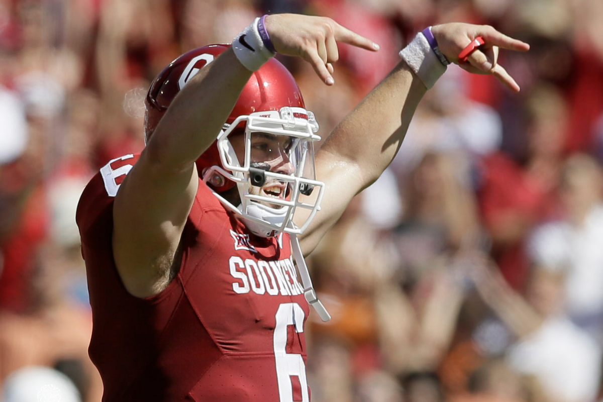 Hook'em, Horns.' The origin story of Texas Longhorns hand signal.