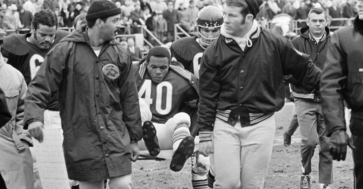 gale-sayers-is-the-biggest-what-if-story-in-nfl-history-fanbuzz