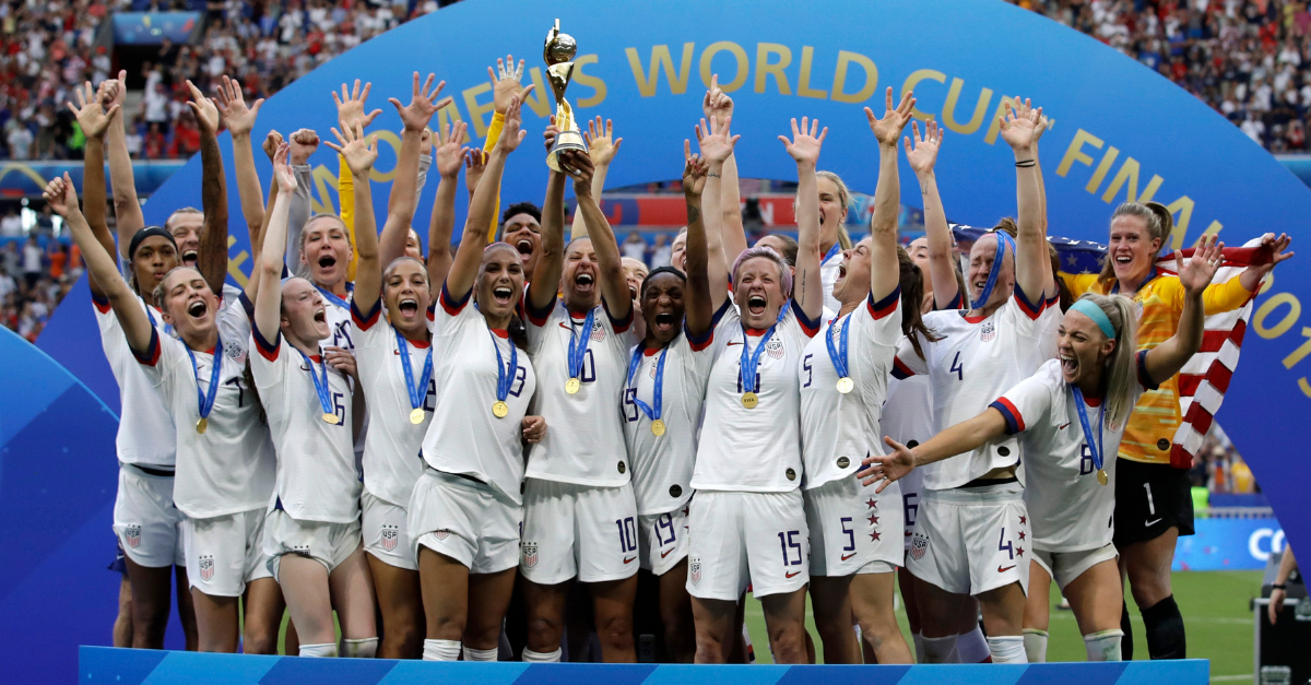 Equal Pay U S Soccer Says Women Making More Money Than Men Fanbuzz