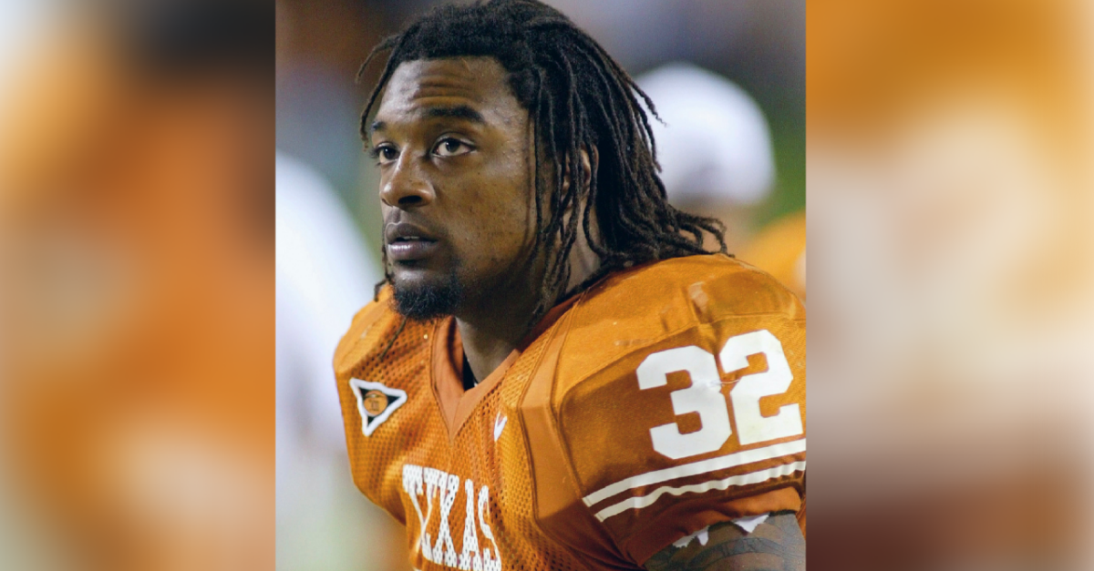 Texas honors late Cedric Benson with No. 32 sticker on football helmets