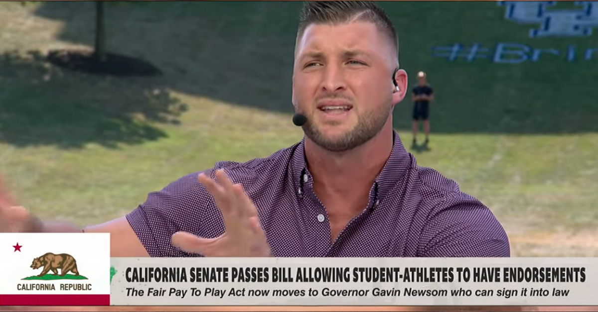 Tim Tebow Is RIPPED in New Pool Video 