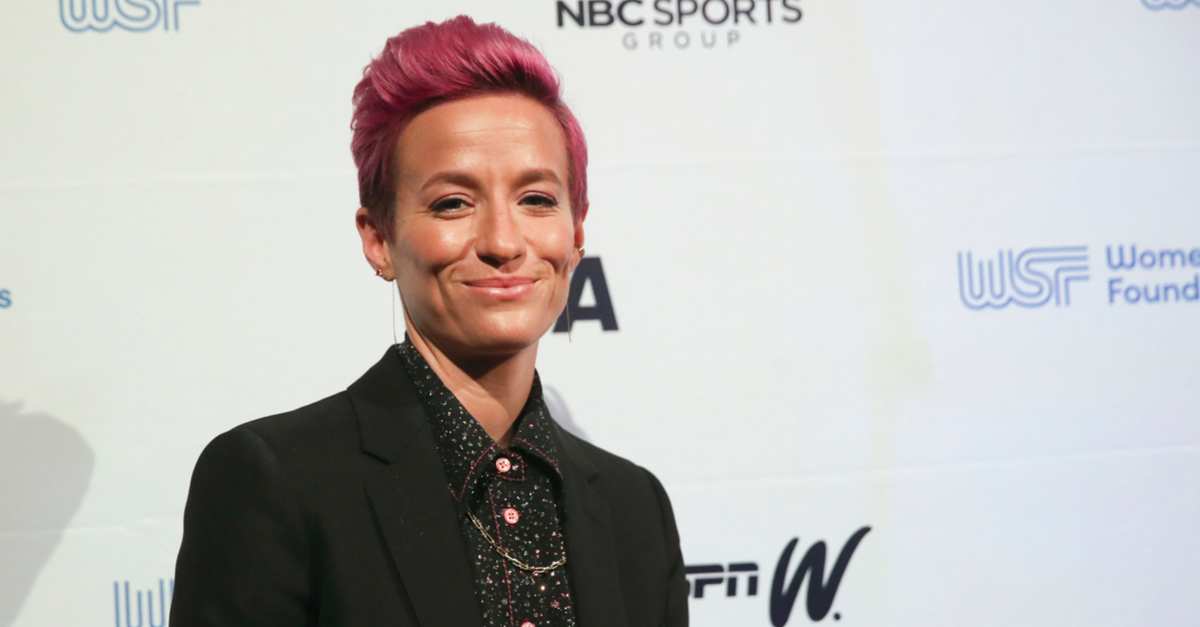 Soccer Star Megan Rapinoe Honored as Sportswoman of the Year - FanBuzz