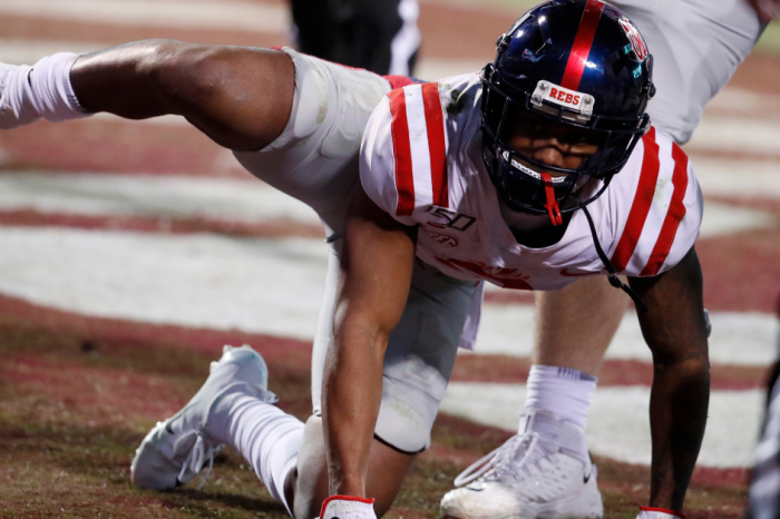 Peeing Dog Celebration Costs Ole Miss in Egg Bowl’s Final Seconds
