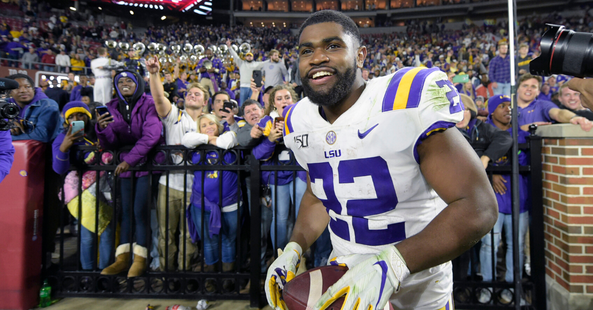 LSU RB Clyde Edwards-Helaire suffers injury; status for CFP Semifinal  unknown