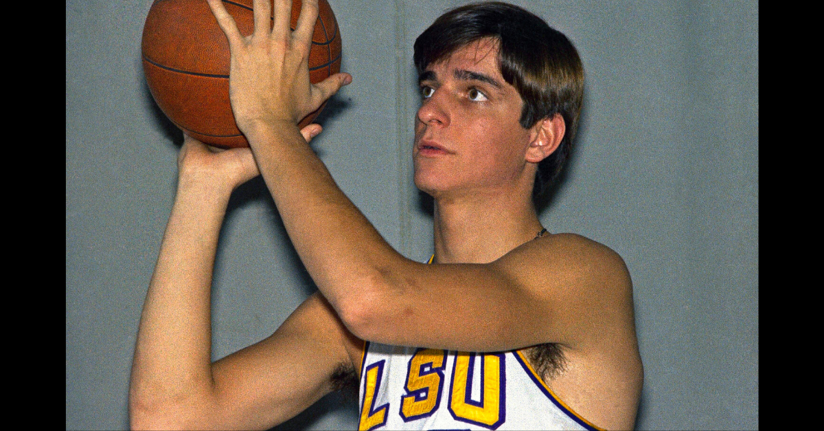 Pistol Pete Maravich’s Collegiate Records Will Never Be Topped | Fanbuzz