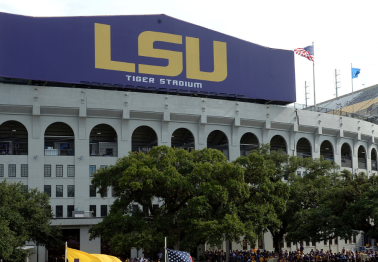 LSU Fans Stupidly Film Themselves Breaking Into Tiger Stadium