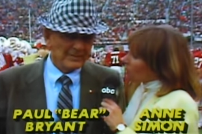 Bear Bryant’s Angry Interview Leaves Sideline Reporter Speechless