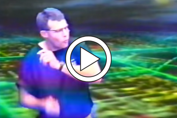 Gus Malzahn Dances to “U Can’t Touch This” in Long-Lost Video