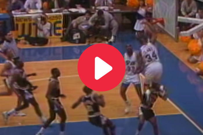 “Send It In, Jerome!” is College Basketball’s Greatest Dunk