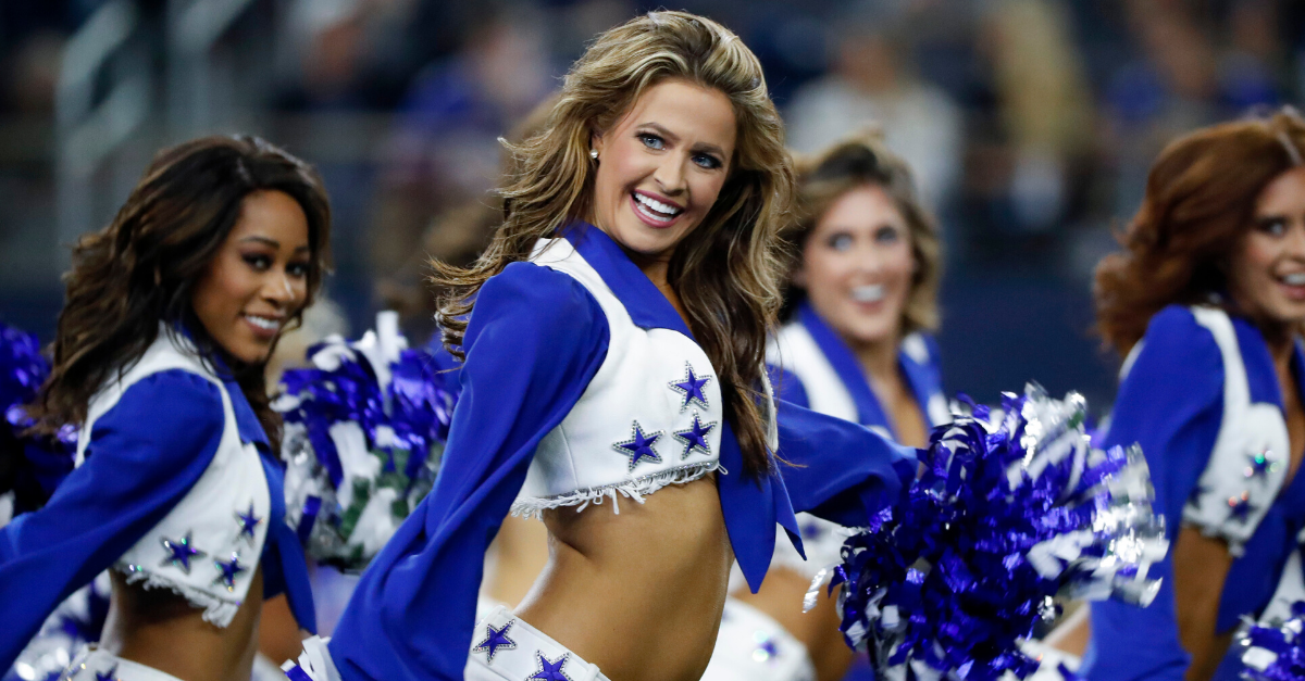 Nfl Cheerleader Salary How Much Money Do They Actually Make