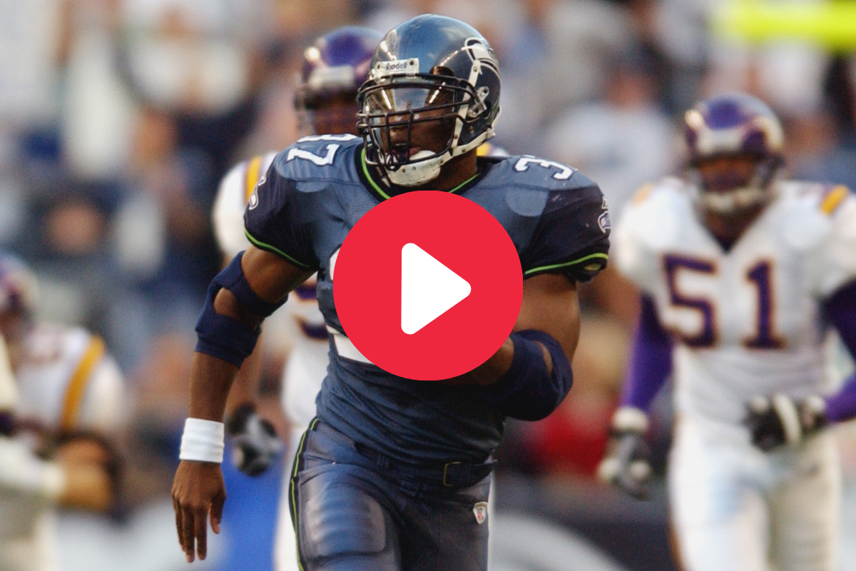 Ricky Watters of the Seattle Seahawks celebrates with Teammate News  Photo - Getty Images