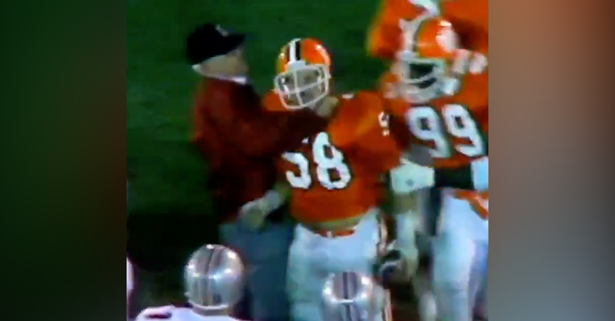 Woody Hayes Punch: The Moment That Ended His Coaching Career [VIDEO ...