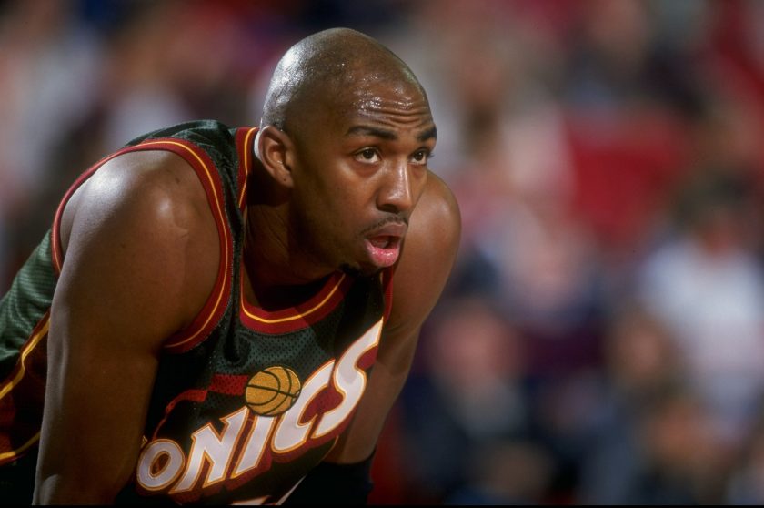 Vin Baker of the Seattle Supersonics looks on during a 1998 NBA game.