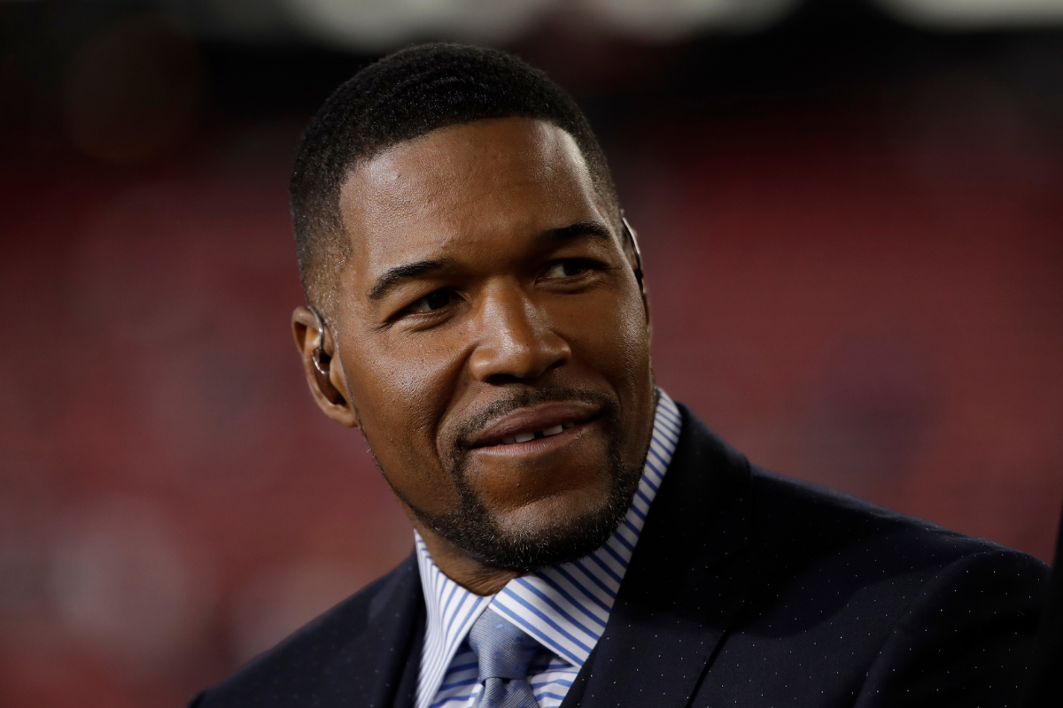 Michael Strahan's Media Career Boosted His Impressive Net Worth - FanBuzz