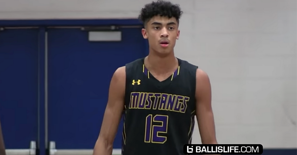 5-Star Shooting Guard Makes College Commitment