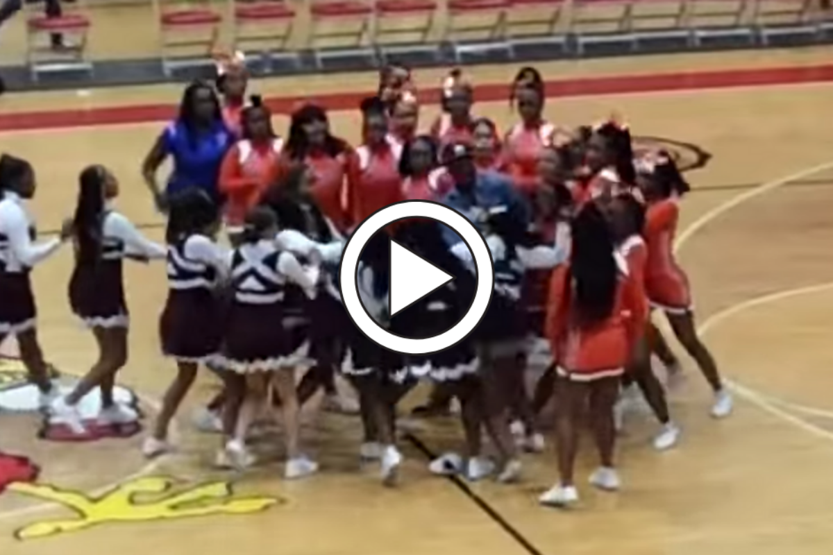Wild Cheerleader Brawl Forces High School to Cancel Season