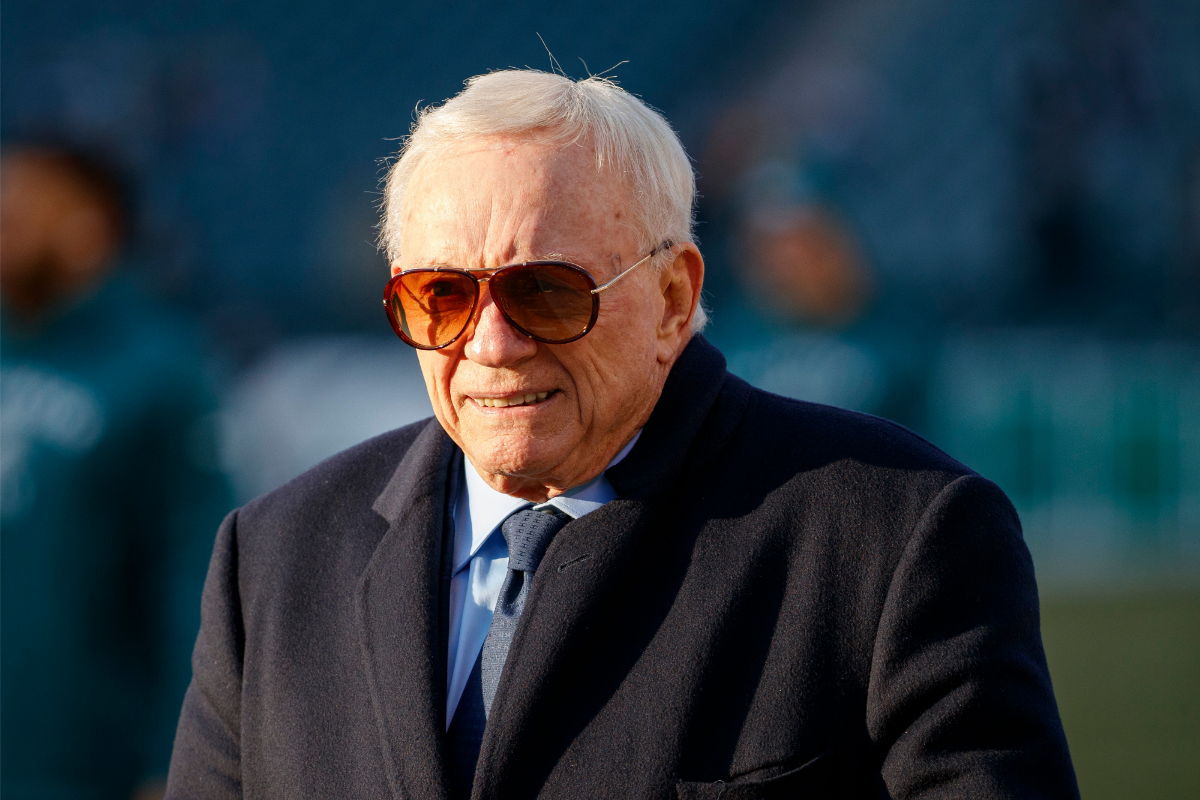 jerry jones net worth Archives FanBuzz