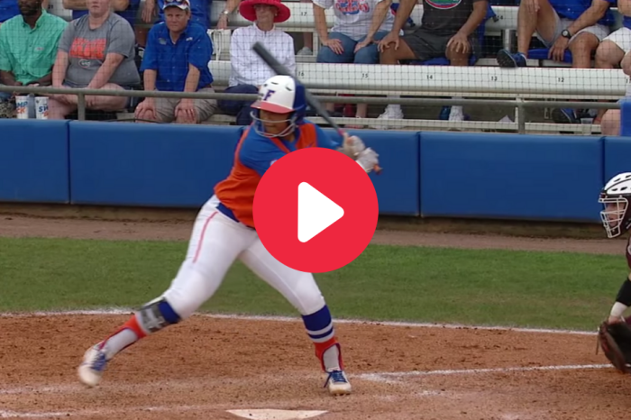 This 3-Run, Walk-Off Blast Sent Florida to Another WCWS